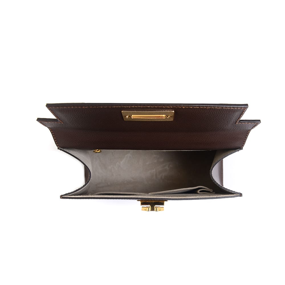 243_palm_brown_open